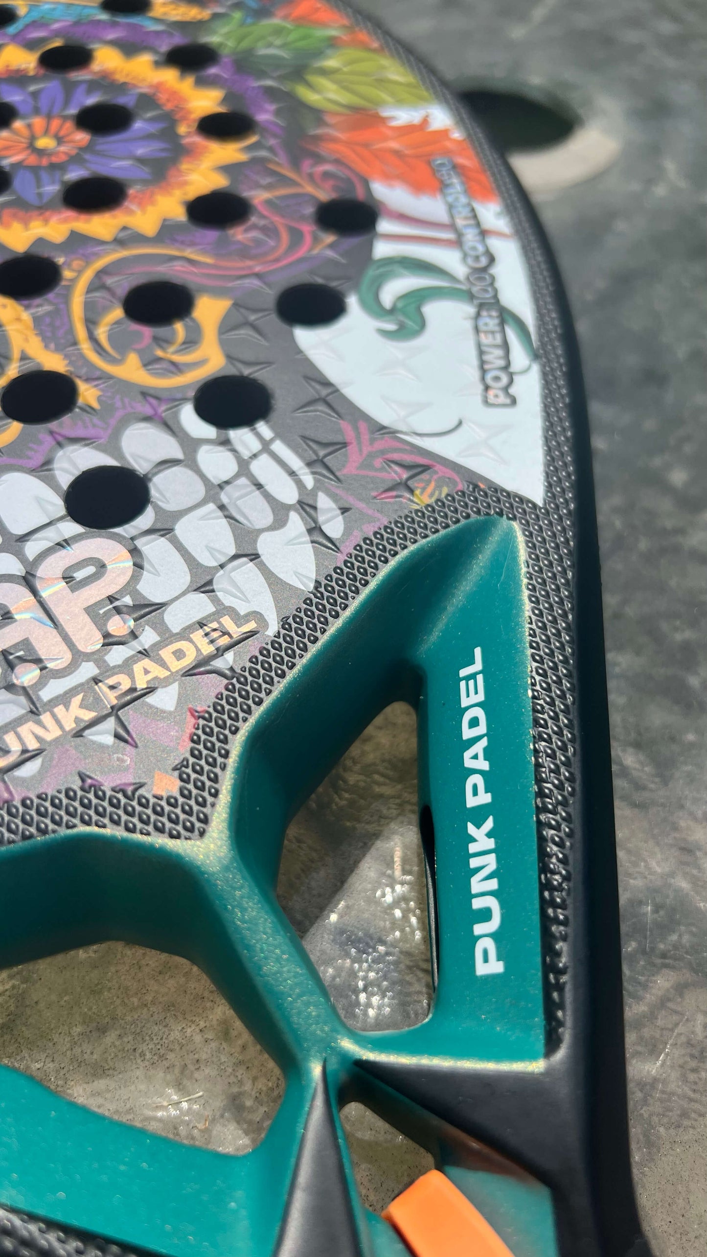 Muerte Padel Racket 18K carbon