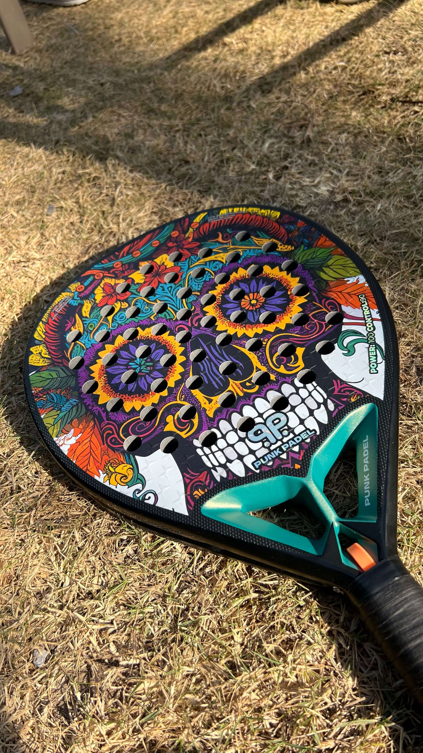 Muerte Padel Racket 18K carbon